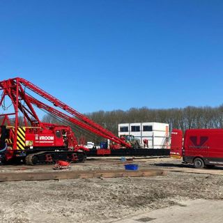 Heimachine op een bouwplaats